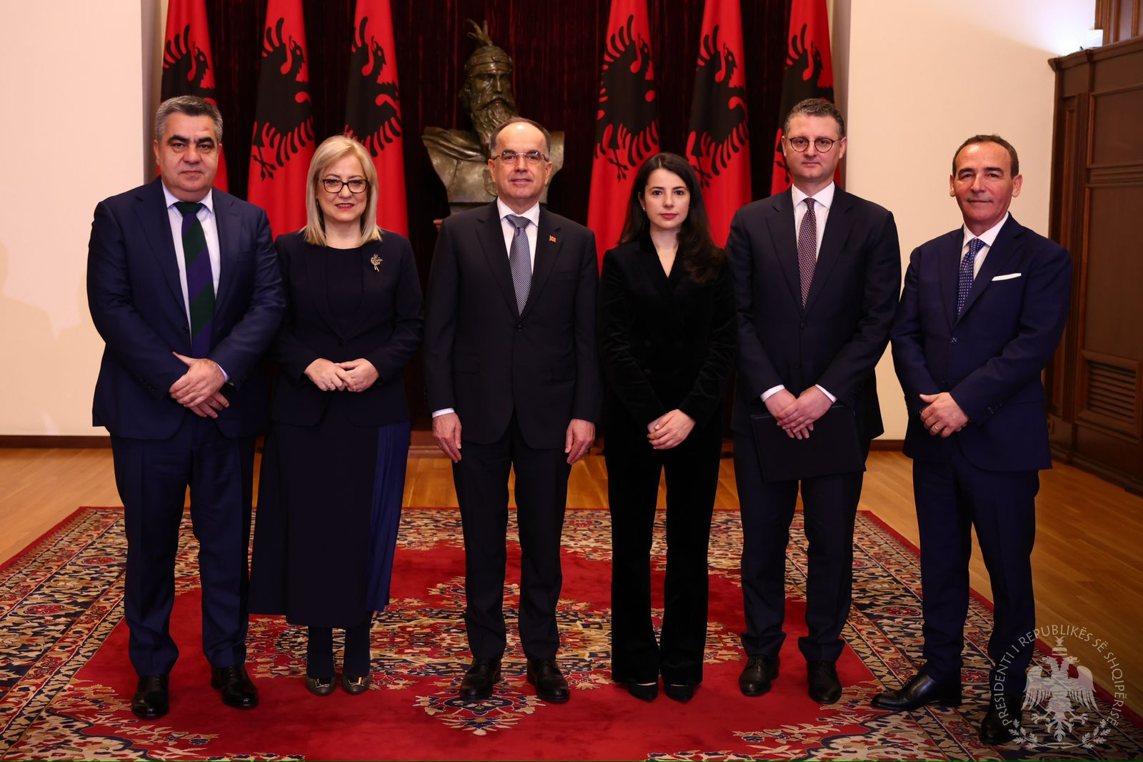Në prani të Nikollës dhe Agaçit, betohen në