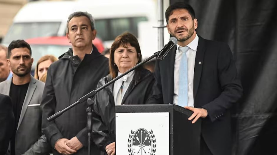 Vritet biznesmeni, bandat lënë mesazh të koduar, shënjestra